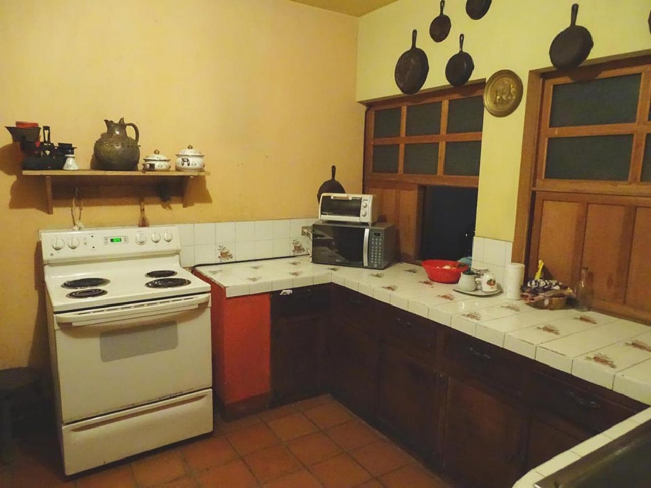 Posada San Sebastian Антигуа-Гватемала Экстерьер фото